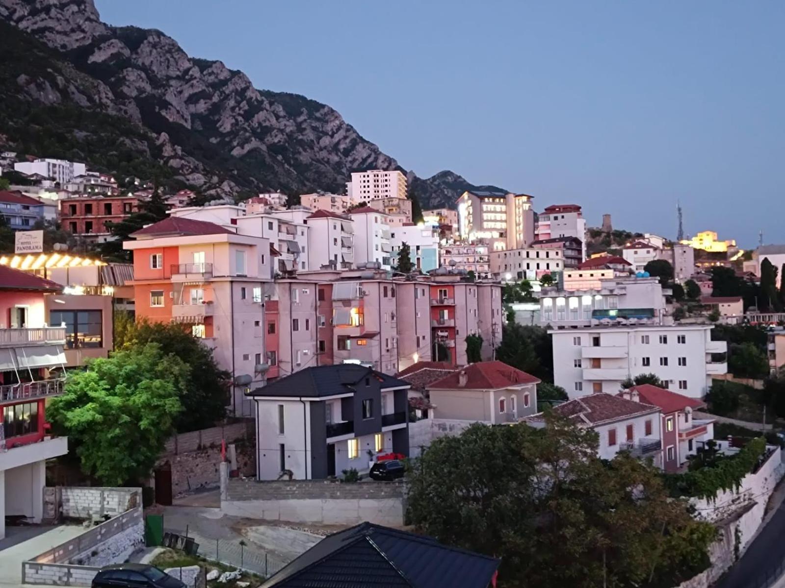 Panoramic Kruje Escape Bami Apartment Ngoại thất bức ảnh